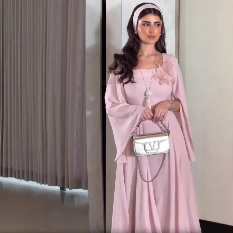 

2025 Autumn European and American Hot New Middle East Hot-Selling New Arrival Solid Color Waist Tight Slim Temperament Dress