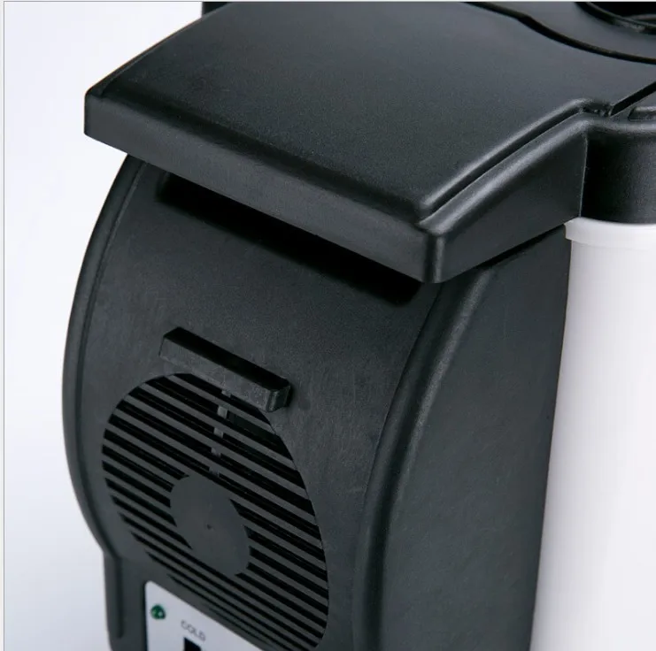 6L Portable 12V Dual-purpose Cold and Hot Semiconductor Refrigeration Quiet Low Noise Energy Saving Special Small Refrigerator