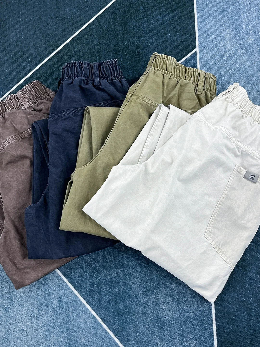 ثقيل الوزن 100% قطن مغسول Khopesh Crackle مشمع ملابس العمل السراويل الرجالية الأمريكية الرجعية فضفاض مستقيم البضائع السراويل العصرية