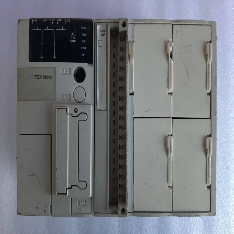 In buone condizioni modulo PLC TSX3708056DR1 In Stock