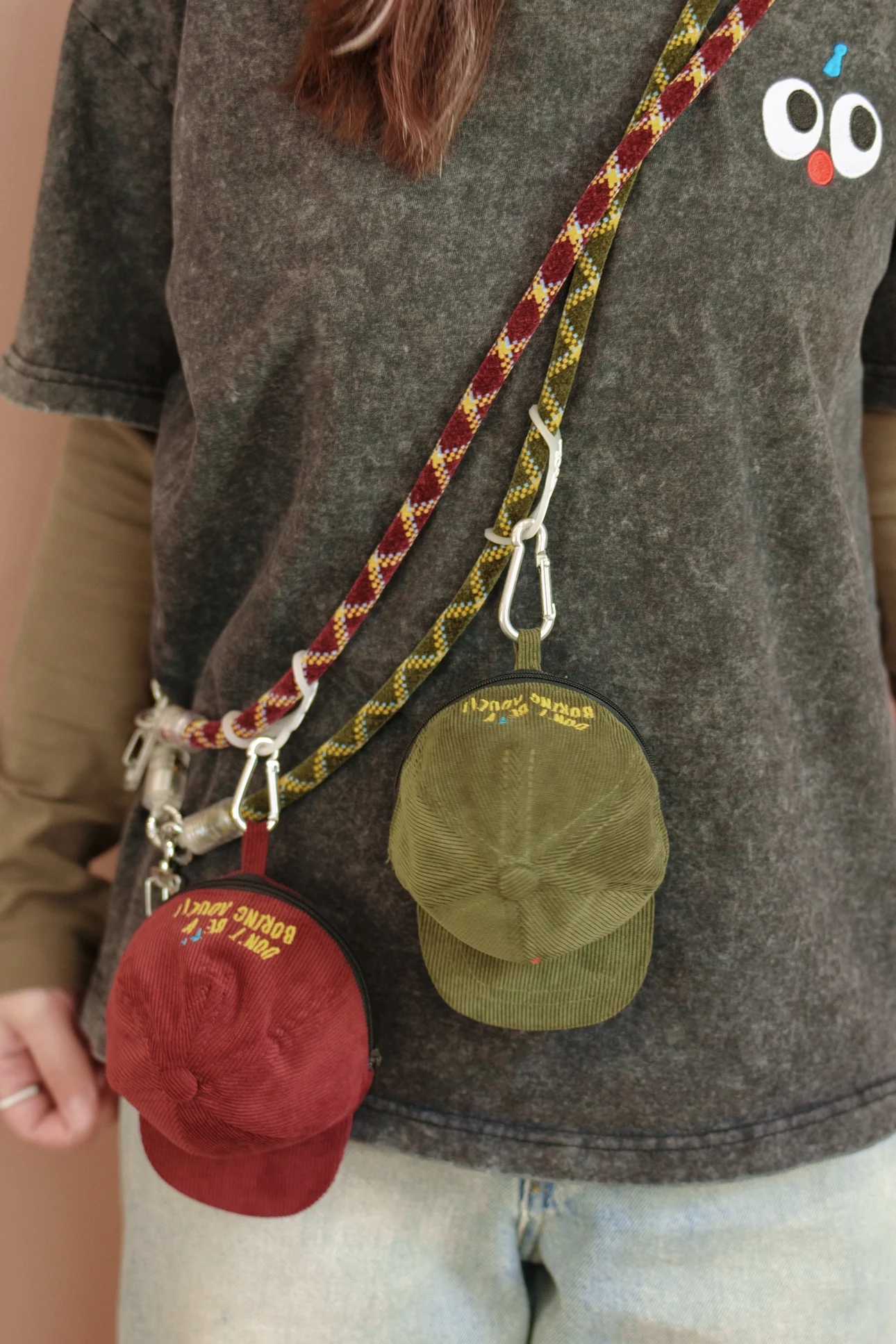 

2025 new fashionable and cute mobile phone rope small lanyard keychain