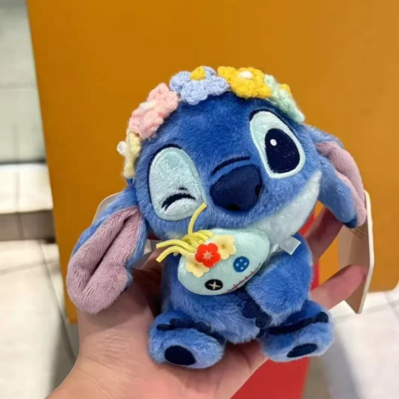 New Styled Stitch (blumen haltend) Plüschpuppen-Schlüsselanhänger – süßes Rucksack-Accessoire, perfektes Geschenk für Freundin