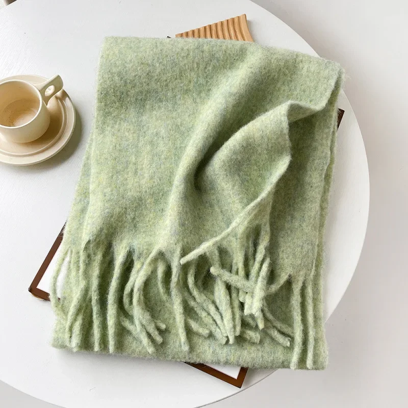 Рисунок 4 - Розовый шарф для женщин