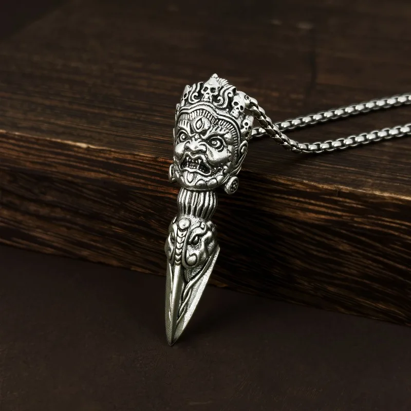 Colgante Mahakala Dorje de Estilo Tibetano Vintage, Mantra de Seis Sílabas, Cruz Vajra, Amuleto Protector Unisex, Joyería Espiritual, Regalo
