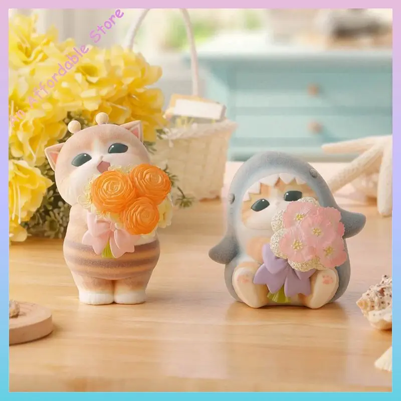 Bandai Mofamofy Healing Cat Figurine - Cute Bee Cat & Shark Cat Display Models Collectible Toys And Hobbies Action Figures