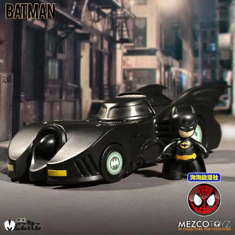 

In stock North American genuine Mezco Ant 2-inch Mini MEZ-ITZ Batman Batmobile set Action Figure Model Toys