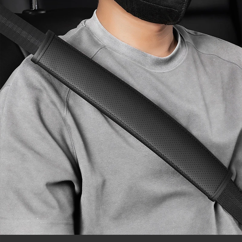 

Car Seat Belt Cover，Premium Leather Shoulder Pad Protection，Universal Fit for All Vehicles，Car Gadgets Interior Accessories