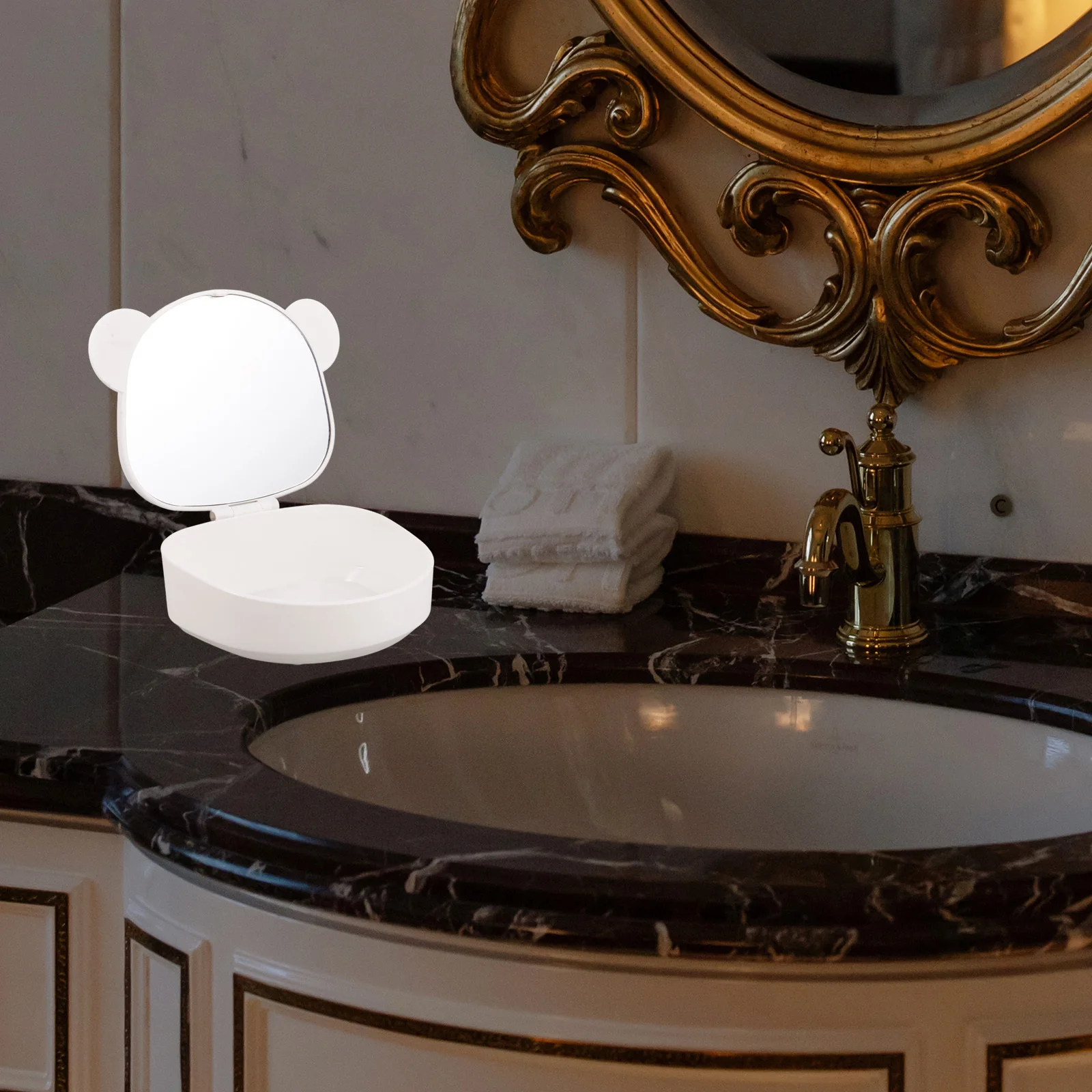 Simpatico specchio per trucco per orecchie da orso, design compatto, custodia per trucco da viaggio con riflessione ad alta definizione per fermagli per capelli per ragazze