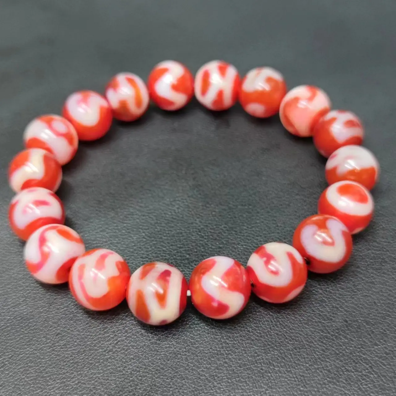 

1pcs/lot natural red onyx dzi bracelet red round bead Multiple patterns 10mm Ethnography jewelry rare amulet archaic Accessories