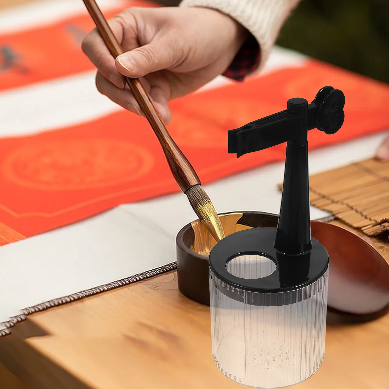 1 قطعة فرشاة الكتابة الراحة الثقيلة فرشاة بلاستيكية حامل قلم لتخزين أدوات الخط المدمجة رف مكتب قلم متعدد الأغراض