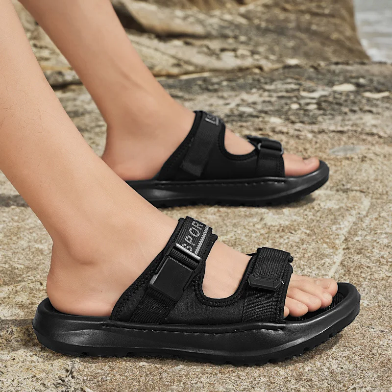 Summer Outdoor Slippers Casual Beach Men's Sandals Light Slip Slippers Women's Shoes