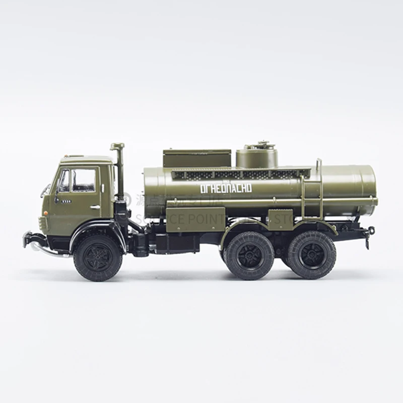 1:43 Scale Diecast Alloy AC-9 Kamaz 5320 Gasoline Transport Vehicle Toys Cars Model MDTR006 Classic Adult Souvenir Gifts Display