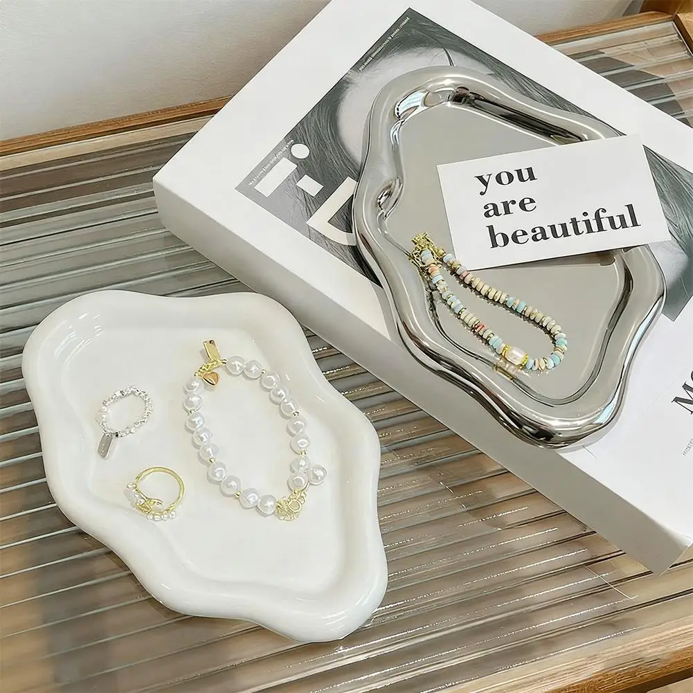 Simple Jewelry Storage Tray Creative Cloud Shapes Plastic Trays Electroplated Jewelry Earrings Ring Display Plates Photo Props