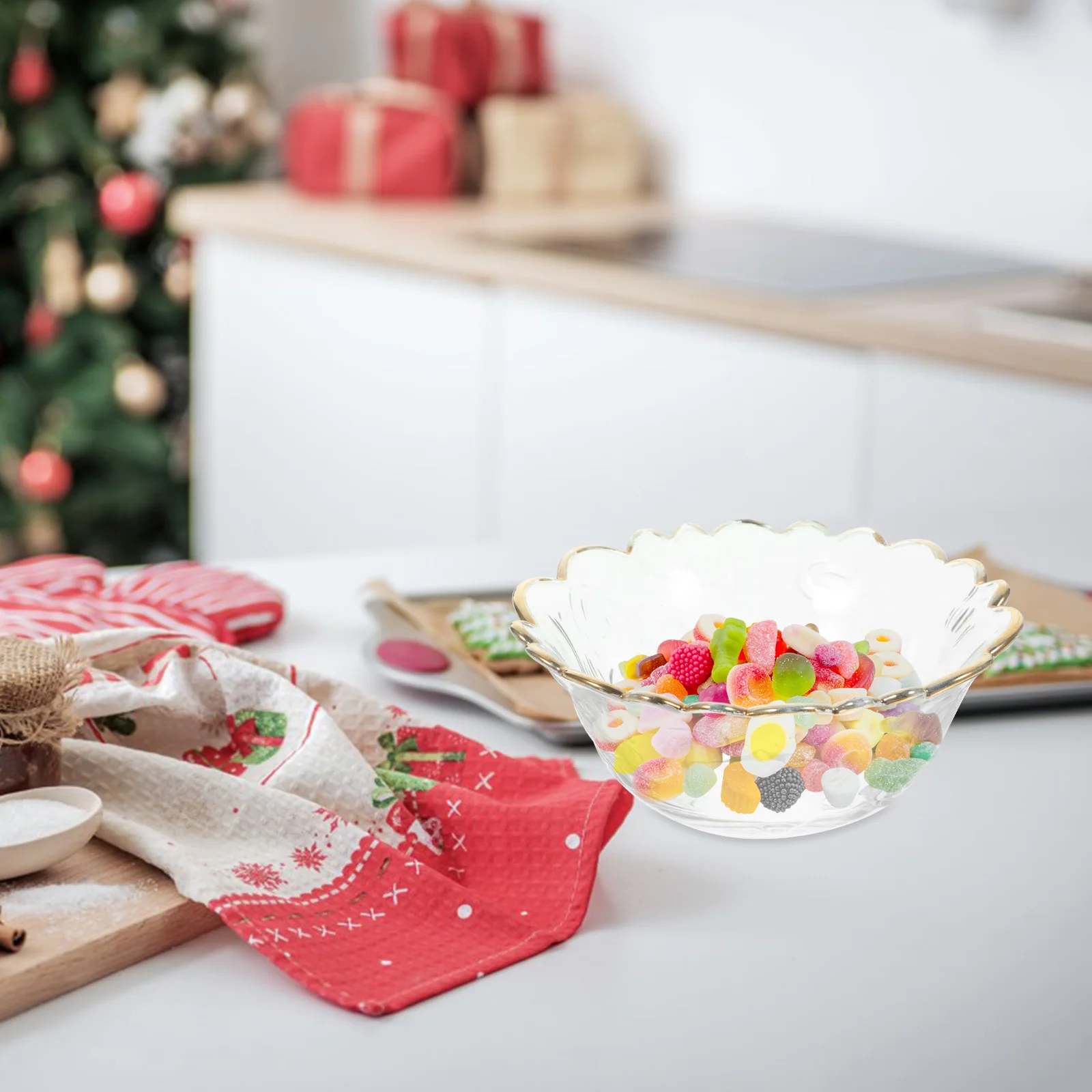 

Large Glass Serving Bowl Gold Rim Rose Pattern Elegant Salad Fruit Dessert Bowl for Parties Weddings Barbecue Kitchen Use