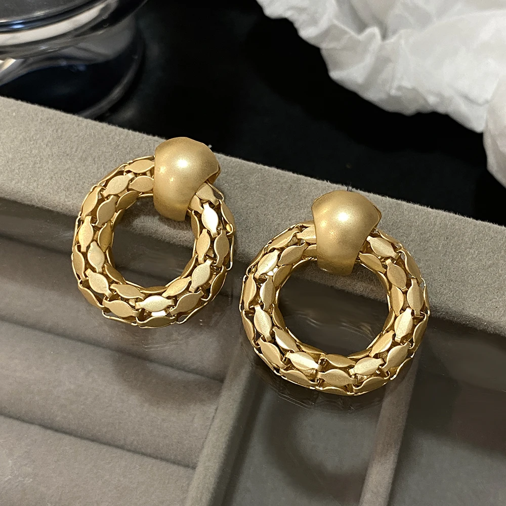 أقراط مرصعة بخاتم دائري مجوف للنساء ، مجوهرات هندسية كلاسيكية ، سحر أنيق ، مقاومة للماء ، موضة حلوة ، عتيقة