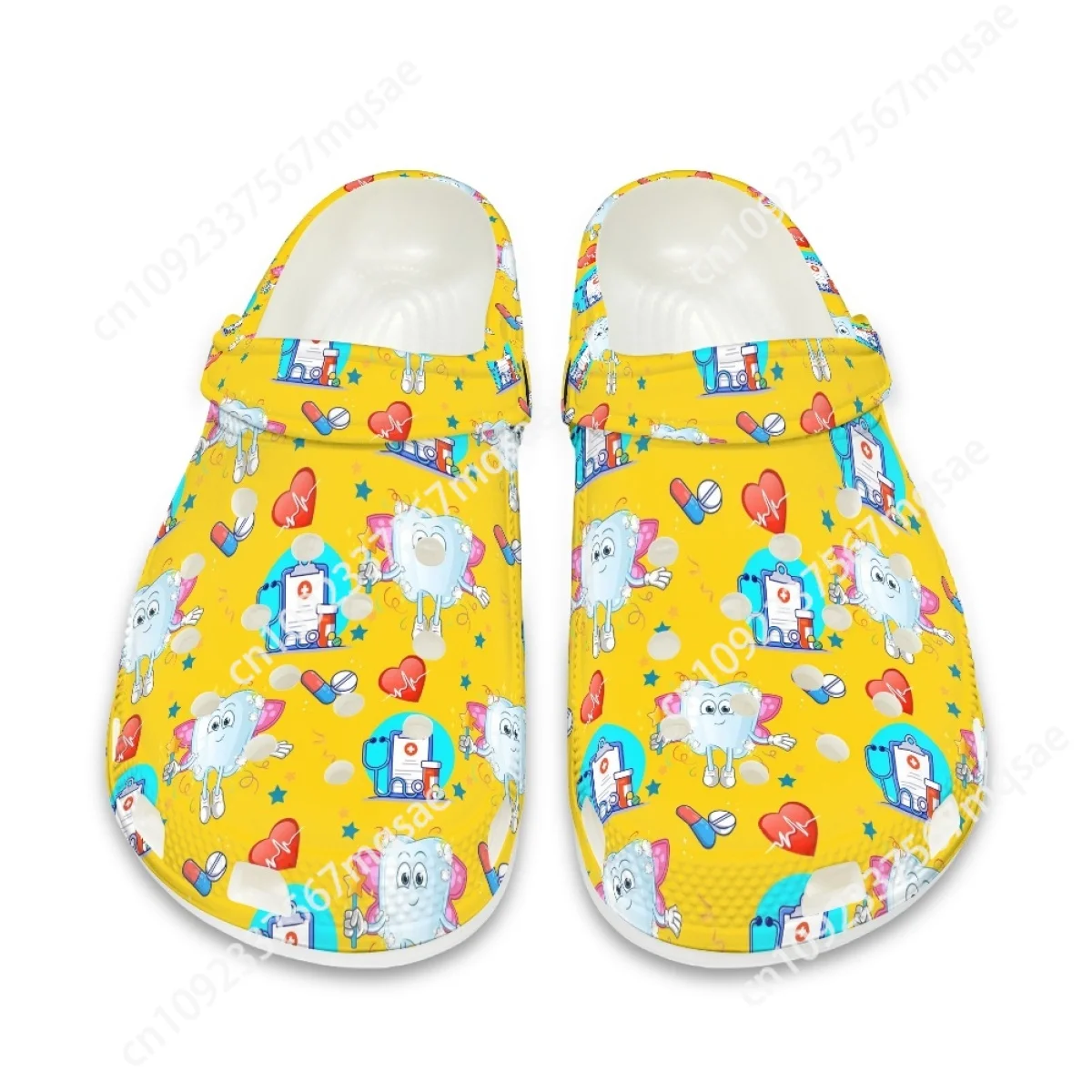 Summer Cartoon Medical Dental Design Sandals Female Comfortable Classic Dental Hospital Work Nursing Shoes Beach Slippers Couple