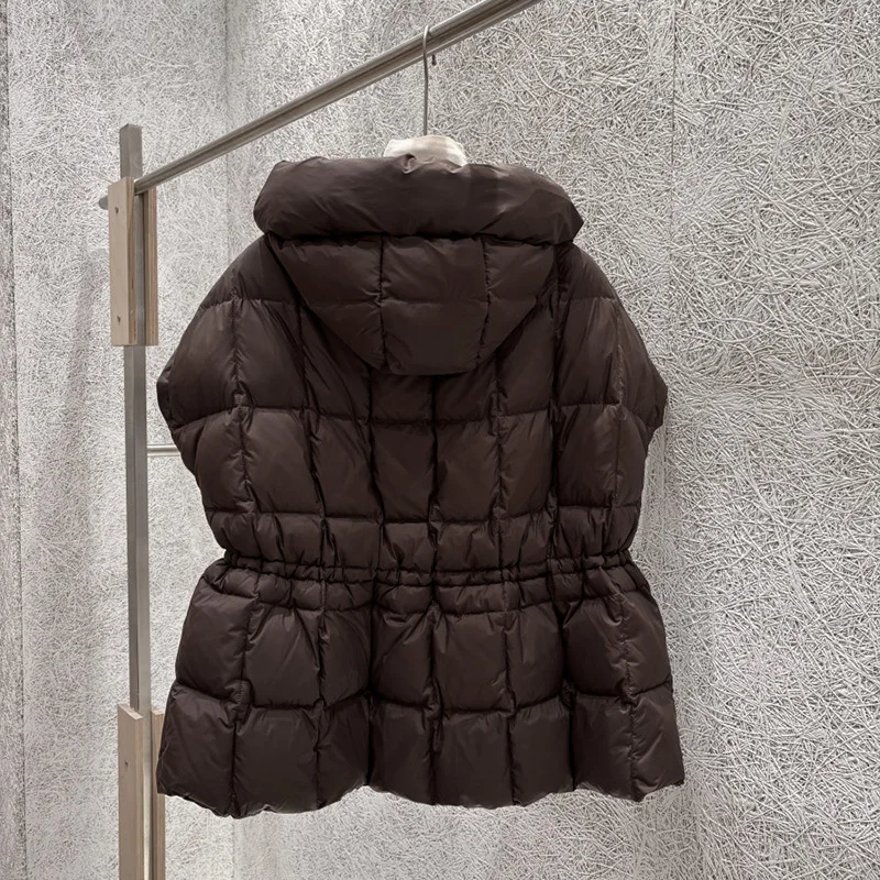 Schinteon Women White Duck Down Vest with Hood Office Lady Sleeveless Jacket Solid Color Drawstring Autumn Winter Gielt 2026 New