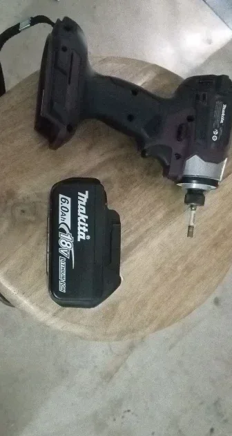 

Аккумуляторы и зарядные устройства Makita BL1860, BL1850B, BL1850, BL1840, BL1830 для шуруповертов, 18В, сменные батареи для электроинструментов.