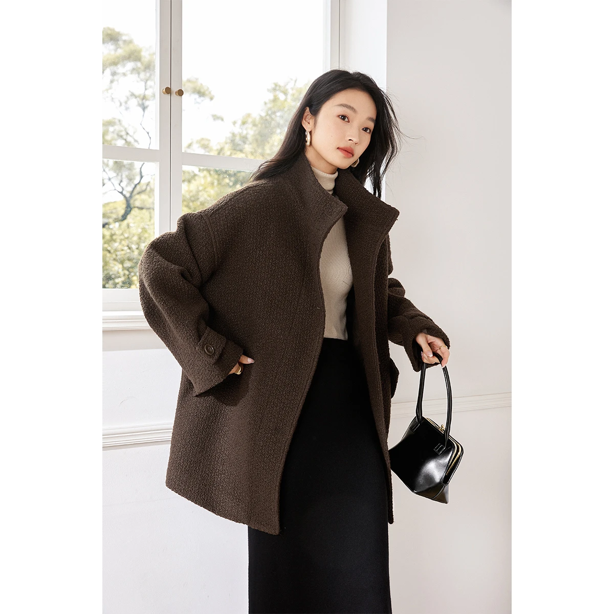 

VIMLY Quilted Wool Blend Coat Women Brown 2025 Winter Elegant Thickened Long Overcoat Oversize Long Sleeve Female Jacket M9256