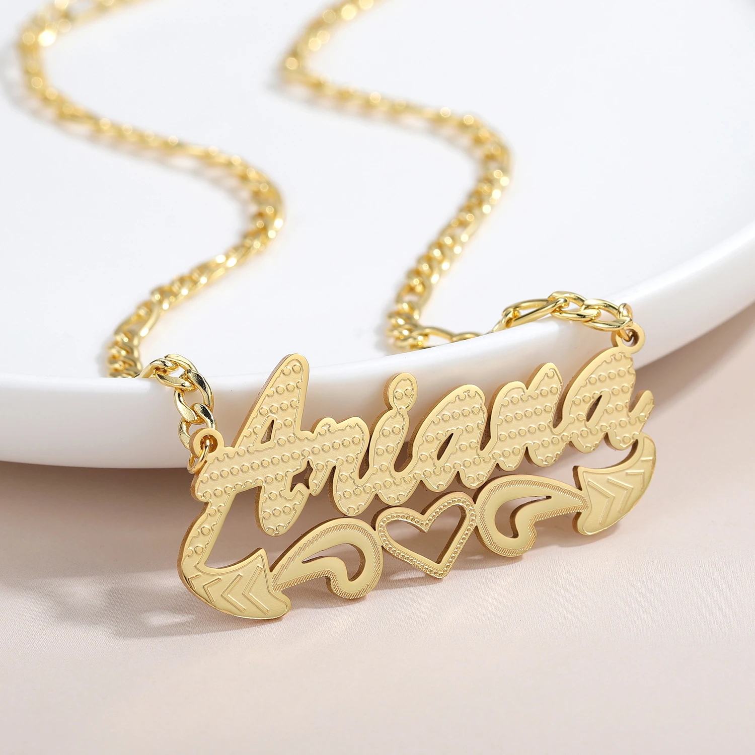 

Stainless Steel 18k Gold Plated Script Carved Name Plate Necklace Heart Wings Pendant Custom Name Necklace Gift for Women