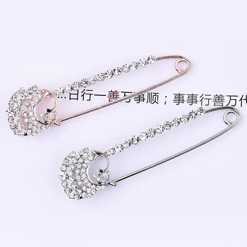 New Fashion Animal Rhinestone Peacock Brooch Pin For Women Jewelry Scarf Shawl Buckle Accessories Gift Wholesale
