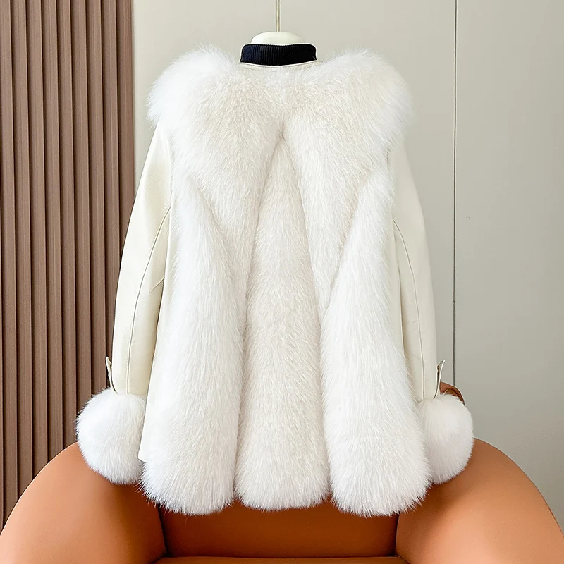 Fall/Winter 2023 Haining New Fox Fur Fur Coat Women\'s Mid-Length Fur Integrated Goose down Liner Young