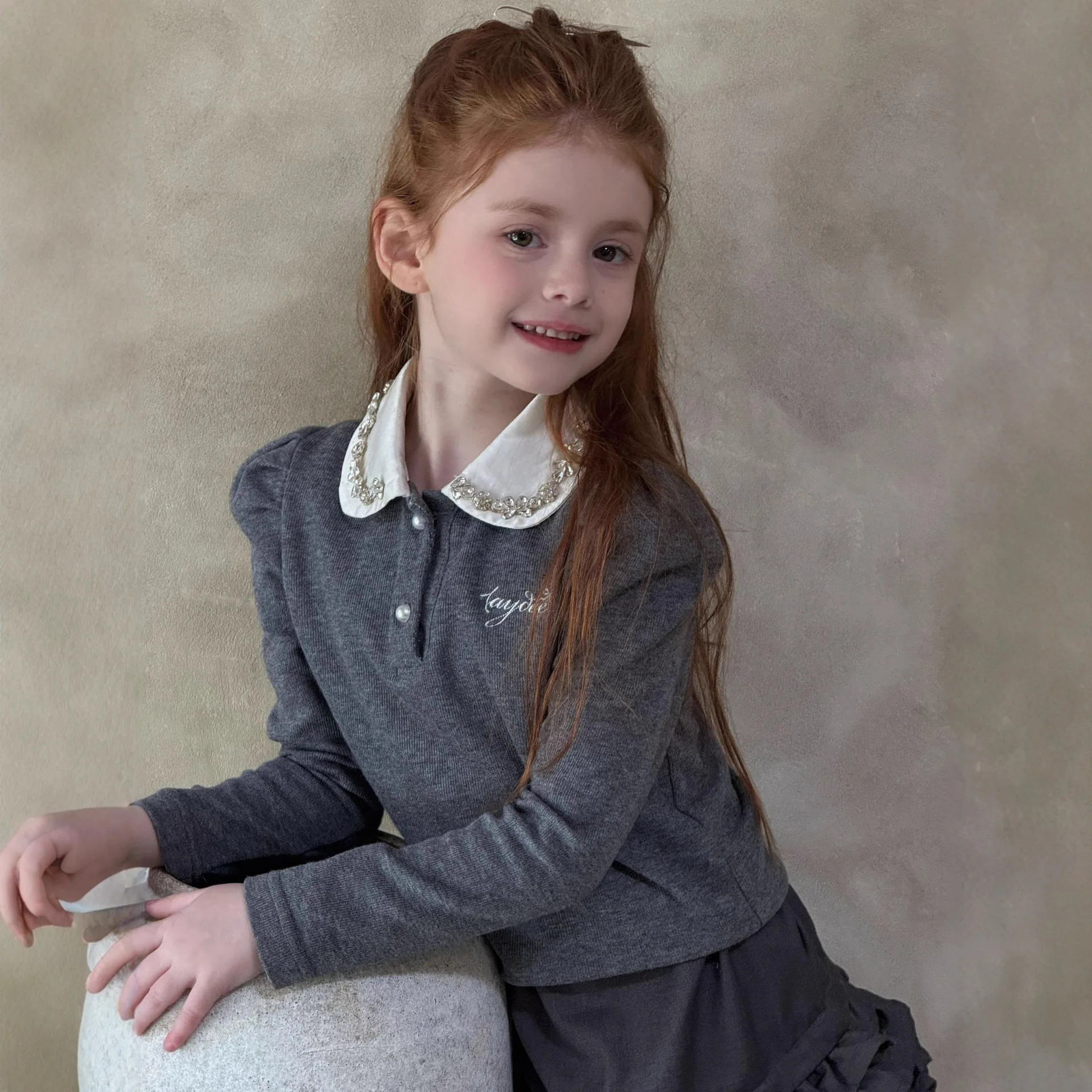 2025-outono-inverno-novas-roupas-infantis-coreano-meninas-malha-prego-diamante-topo-coreano-criancas-camisola-de-malha