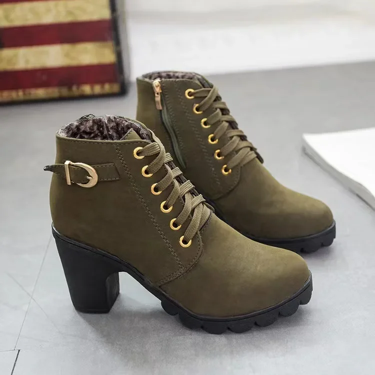 Scarpe da donna nuova moda stivaletti con suola spessa quotidiano confortevole impermeabile Plus Size stivali con plateau femminili Botas De Mujer