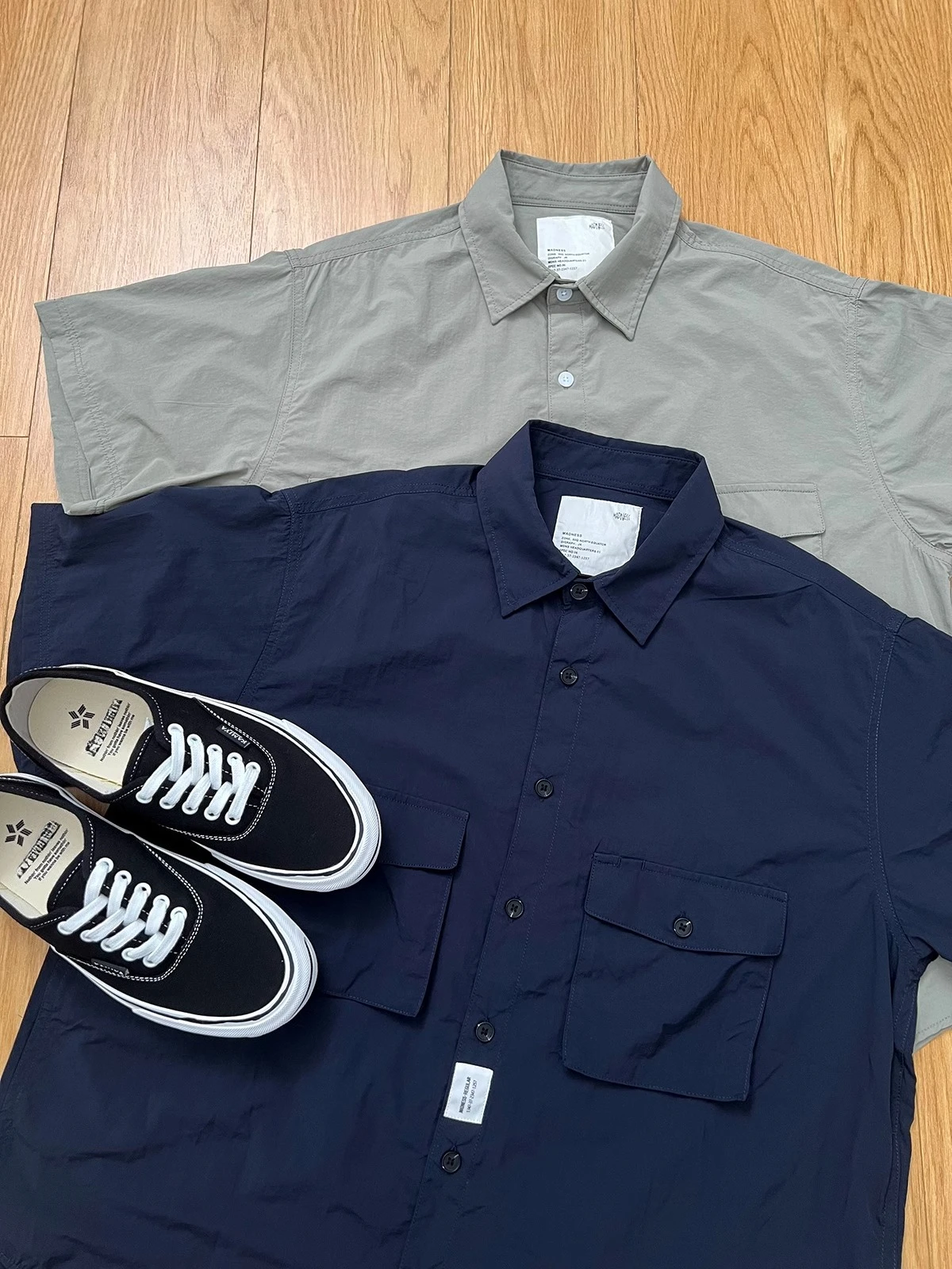 

MADNESS 24SS рабочая одежда с двойными карманами и короткими рукавами, легкая крутая рубашка без железа