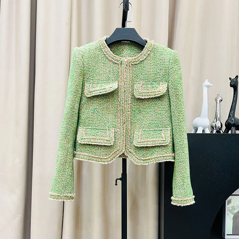

New fashionable and elegant retro celebrity high-end temperament design round neck gem green small fragrance jacket