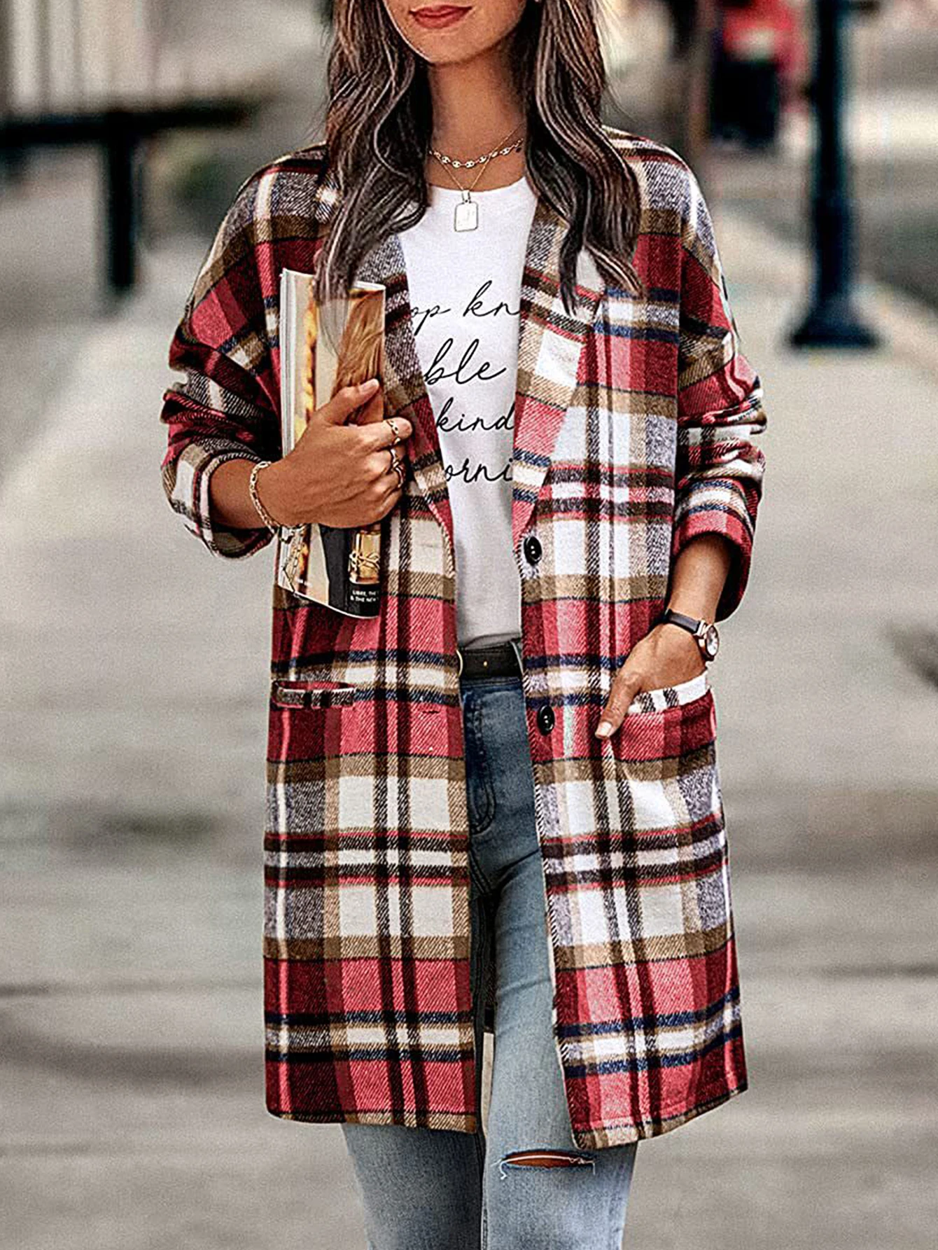 

Women's Plaid Long Coat Autumn Winter Daily Comfortable Single Breasted Button Front with Pockets Casual Lapel Long Sleeve