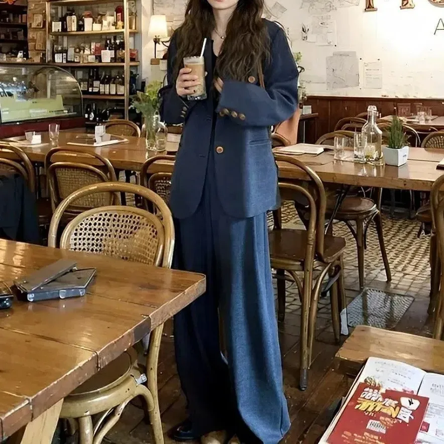 2026 Spring and Autumn New Temperament Fashion Suit Skinny Small Suit Two-piece Set