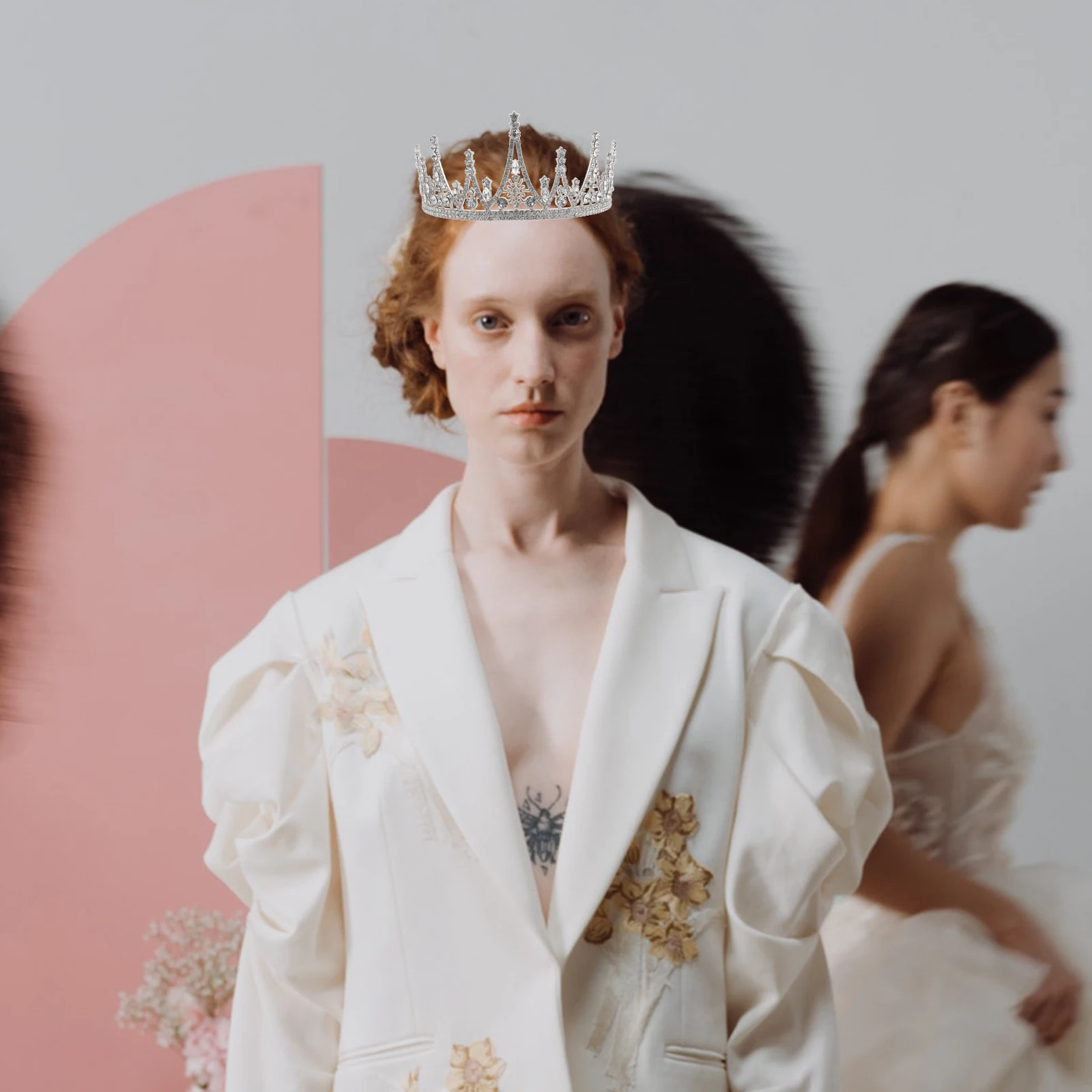 

Birthday Crown Headband Tiara Wedding Hair Accessories for Women Girls Baroque Child