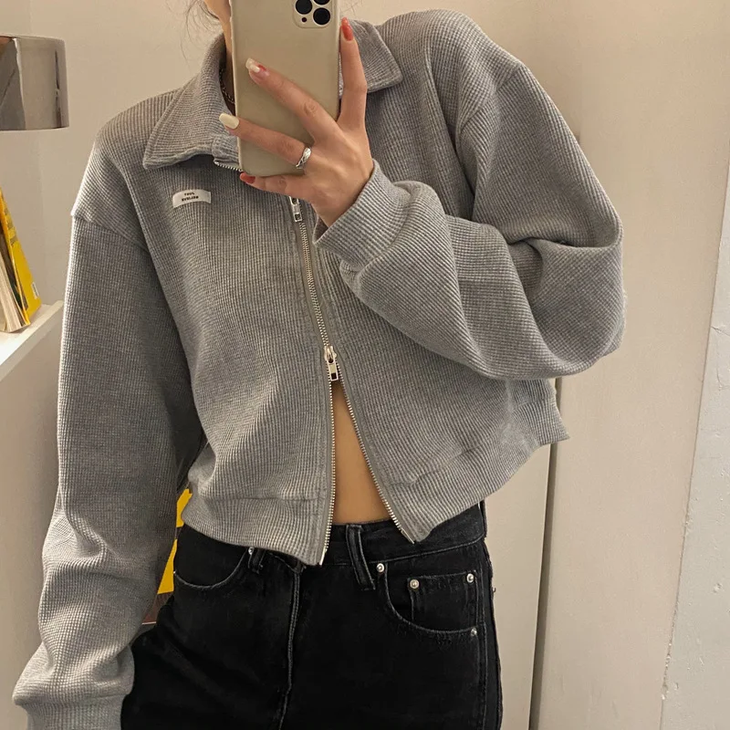 Women's Loose‑Fit Notched Lapel Collar Sports Cardigan Casual Streetwear Zip‑Up Long Sleeve Sport Jacket Y2K Harajuku Style Top