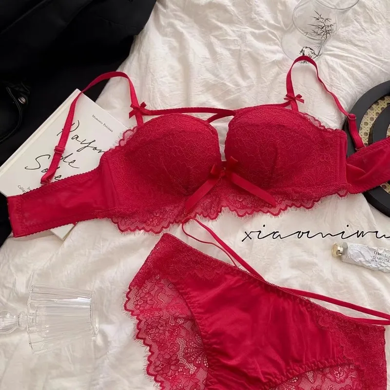 BANERDANNI-Conjunto de sujetador de Anime Kawaii, Bralette de encaje de sirvienta japonesa con almohadillas gruesas, diseño recortado, potenciador de busto pequeño, ropa interior de sexo puro