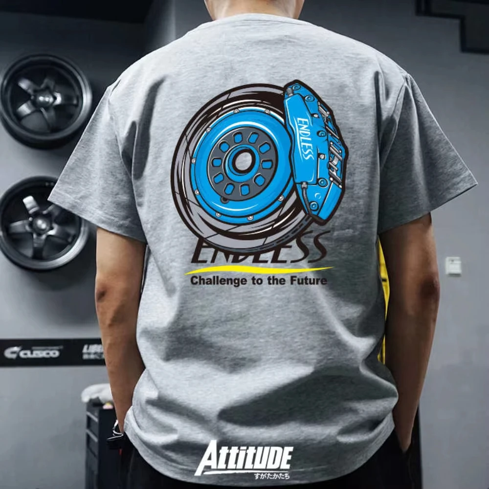 2026 New Men's Gray Cotton T-shirt Racing Wheel Graphic Print Short Sleeve Crew Neck Car Enthusiast Casual Streetwear Tops