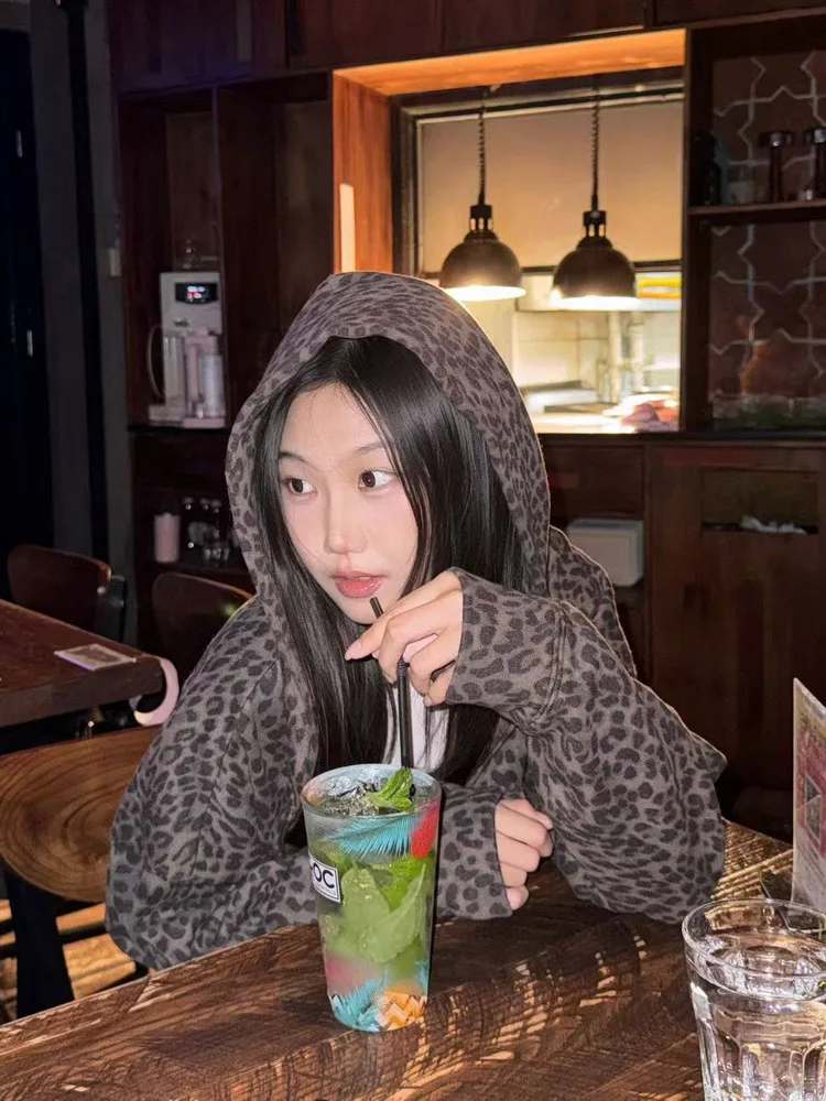 

Американская ретро-толстовка с капюшоном на молнии, женская повседневная универсальная толстовка с леопардовым принтом, удлиняющая ноги, с эффектом похудения