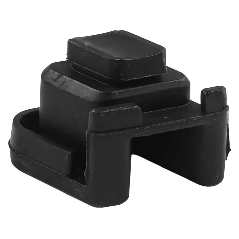 T19C Plastic Material Rubber Mount Chainsaw Mount Buffer 046 044 High Quality Long Service Life Annular Design