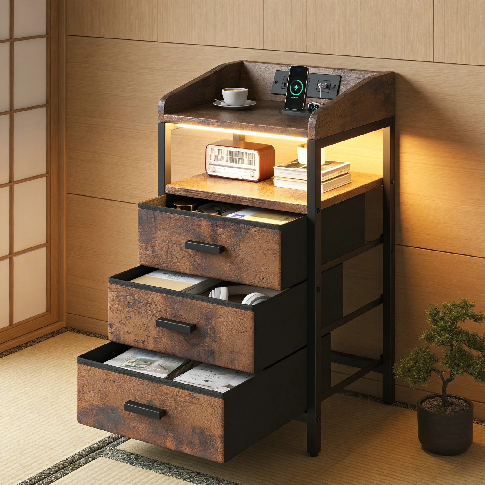 

НОВЫЙ Прикроватный столик с зарядной станцией и подсветкой, 3 тканевыми ящиками, 2 USB-портами и розетками для спальни, в деревенском стиле