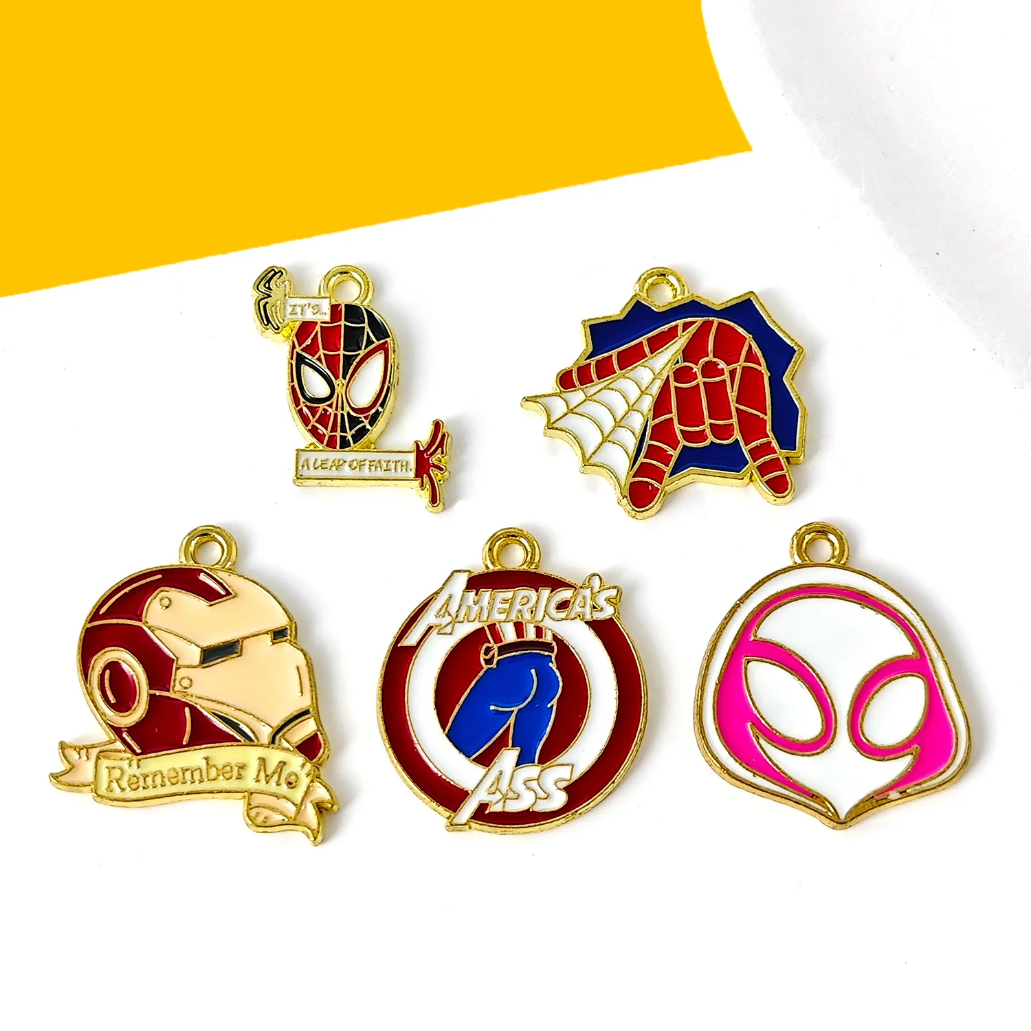 

10pcs Cartoon Spider Man Decorations Cute Alloy Pendant Anime Figures Children's DIY Creative Fashion Jewelry Accessories Gift