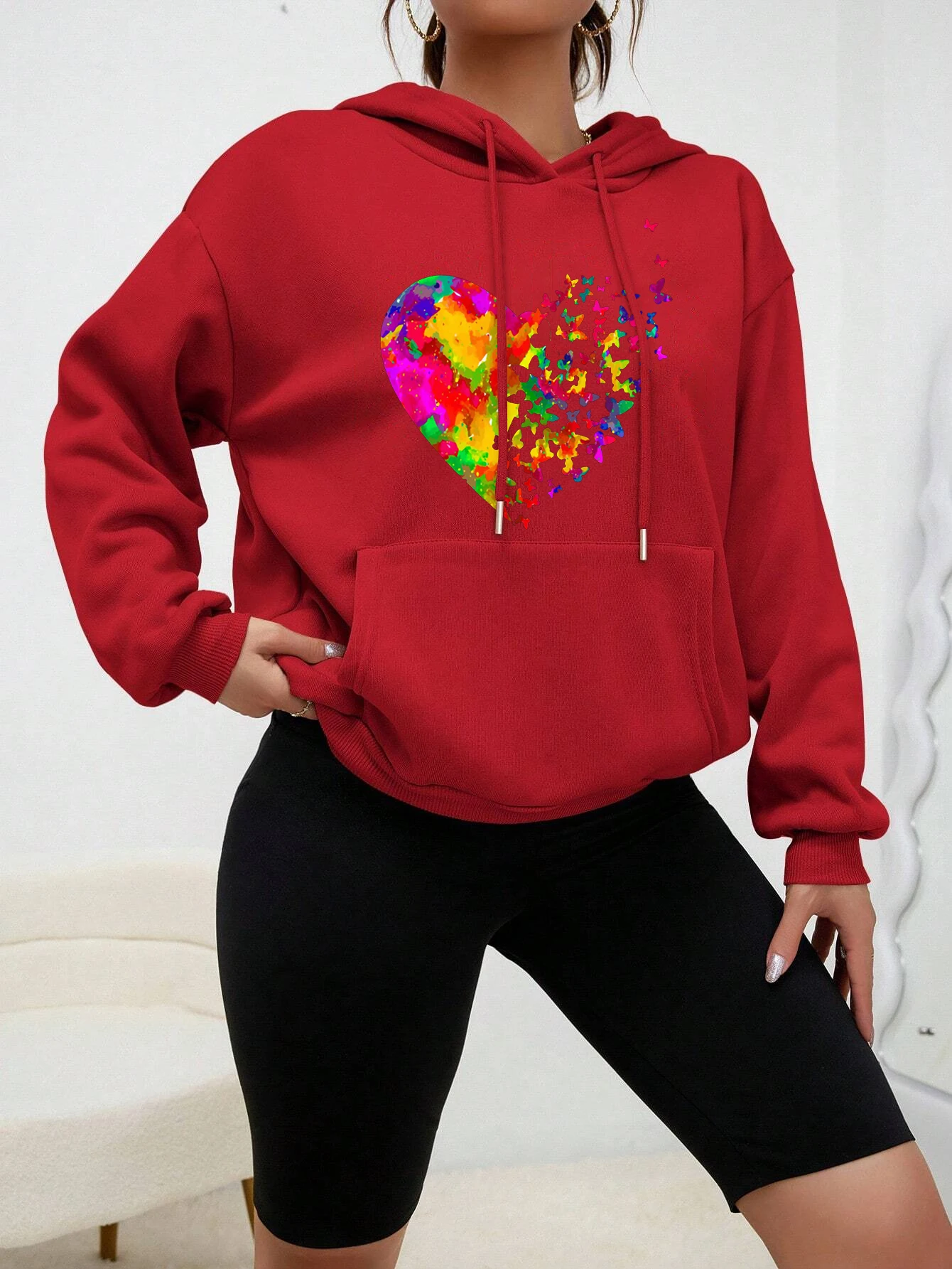 Colorful Butterfly Heart Print Clothing Female Fashion Loose Hoodies Harajuku Fleece Sweatshirt New Autumn Pocket Womenwear