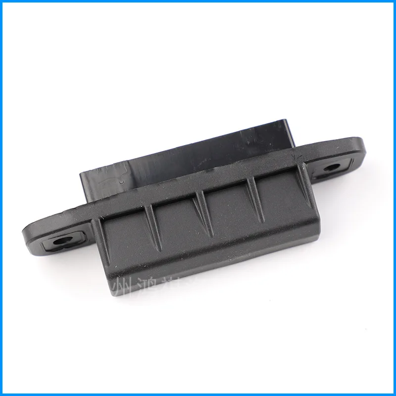 84840-28040 is suitable for Toyota trunk lid switch, luggage compartment lid release switch, and car accessories