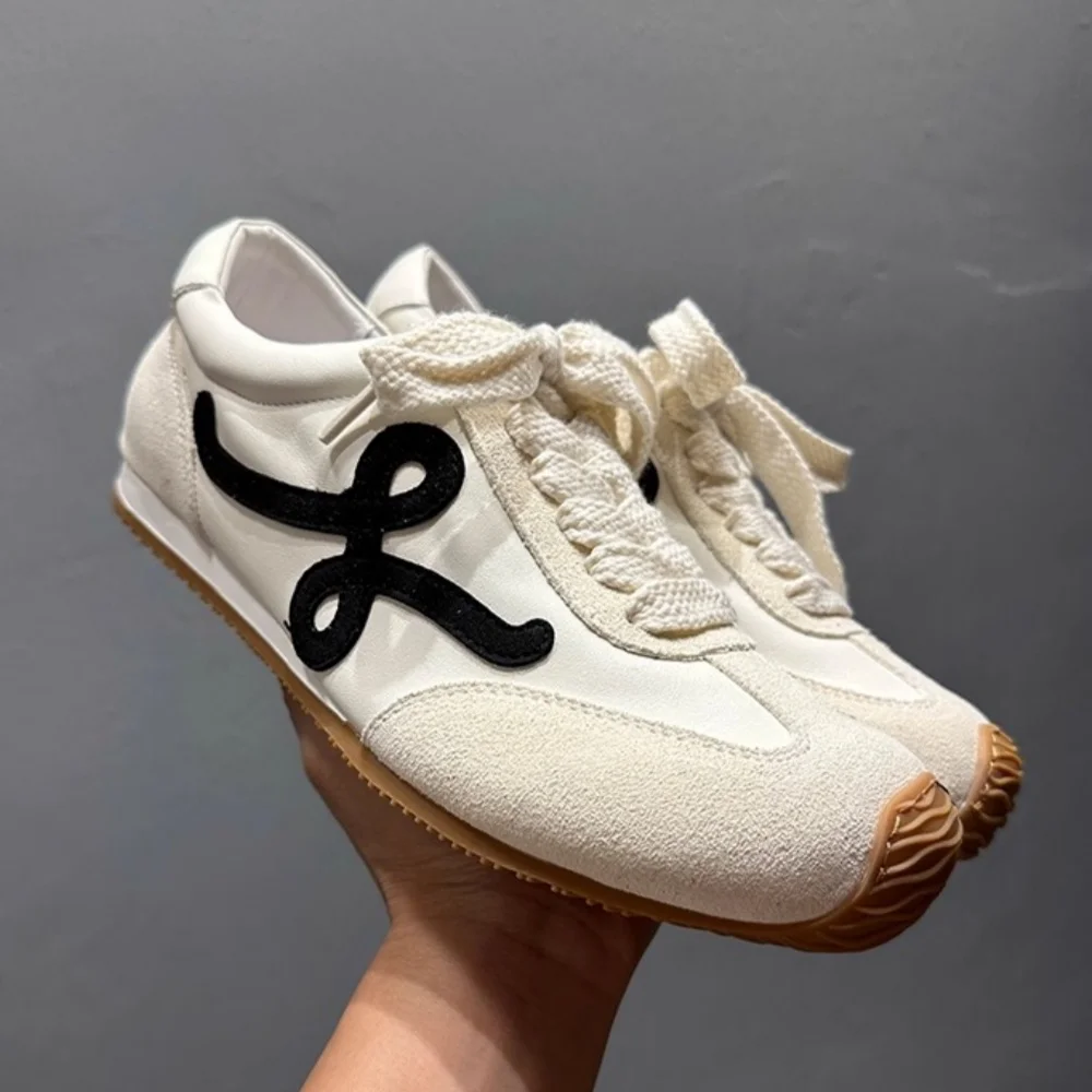 

QHCCID Men's Leather Slip-On Flats Comfortable Non-Slip Office Sneakers for Driving And Walking Fashionable Fall Youth Shoes