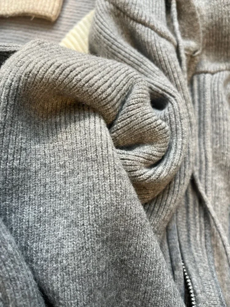 Gray Knitted Coats Gray Zipper Sweater Women Autumn 2024 Long Sleeve Cardigan Jacket with Hooded Casual Loose Vintage Y2k Tops