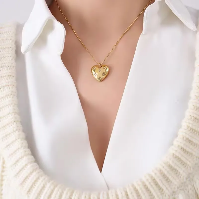ASONSTEEL Trendy Heart Cubic Zirconia Pendant Necklace For Women Golden Stainless Steel Metal Stylish Choker Valentine\'s Gift