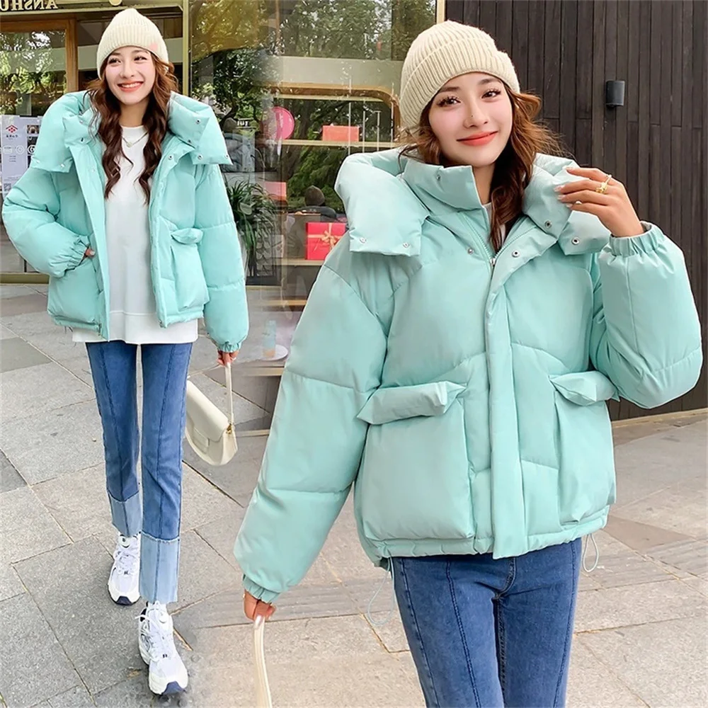 سترة نسائية مبطنة بالقطن من Streetwear معاطف قصيرة كبيرة الحجم فضفاضة بقلنسوة ملابس خبز للطلاب للخريف والشتاء