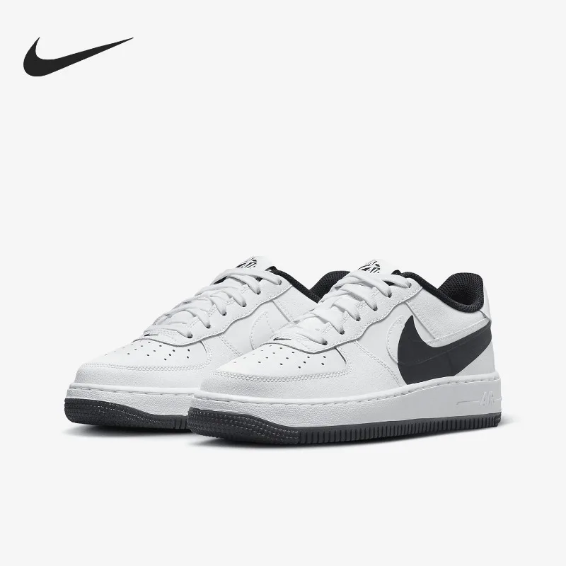 Zapatillas Nike Air Force 1 GS, zapatillas informales retro con suela de aire y amortiguación de cuero completo, con Swoosh negro asimétrico, para jóvenes FQ4118-100