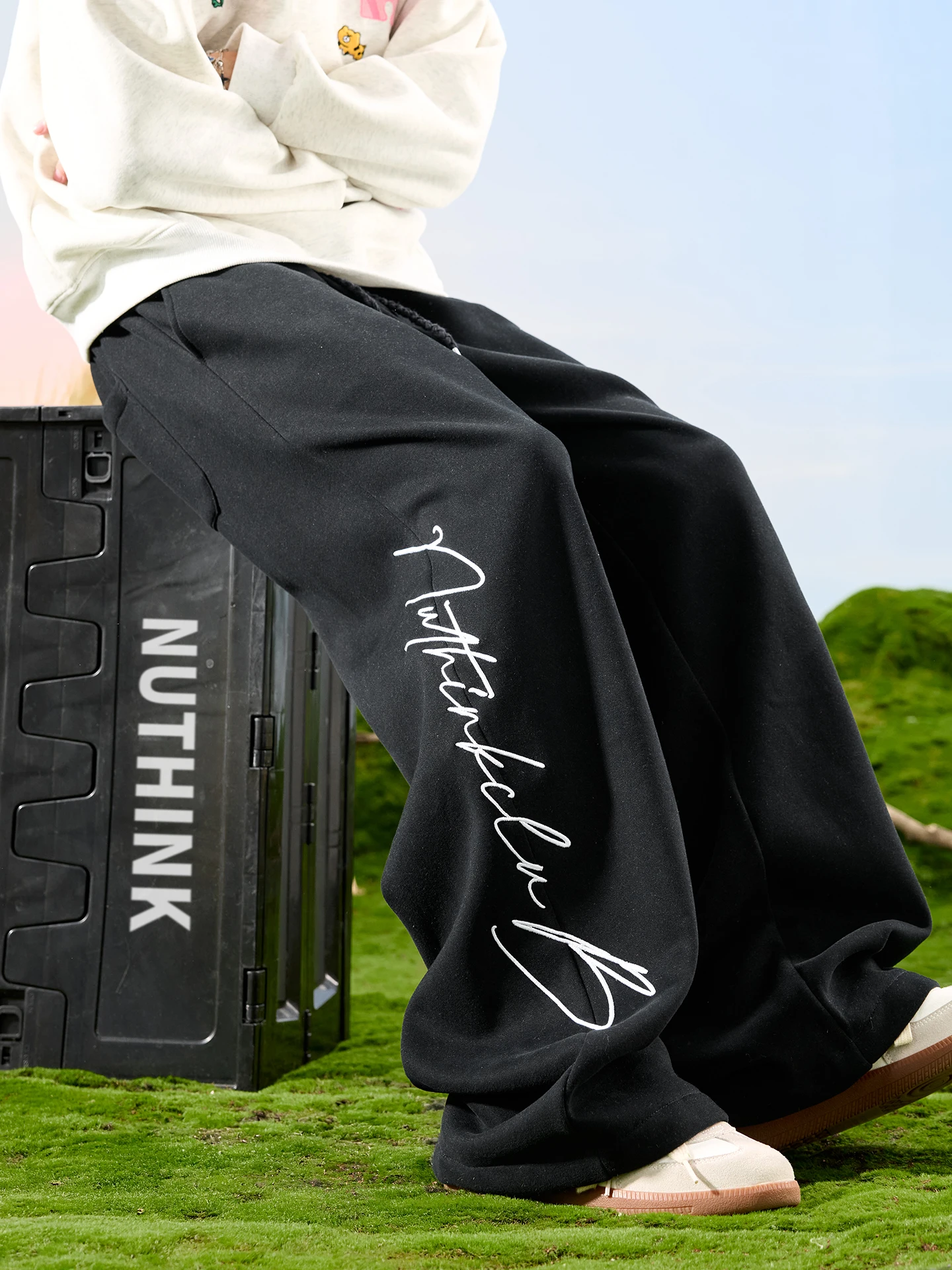 

Мужские брюки Nuthink American Sle с вышитыми буквами, свободный крой, весна 2026, модные повседневные прямые брюки от трендового бренда