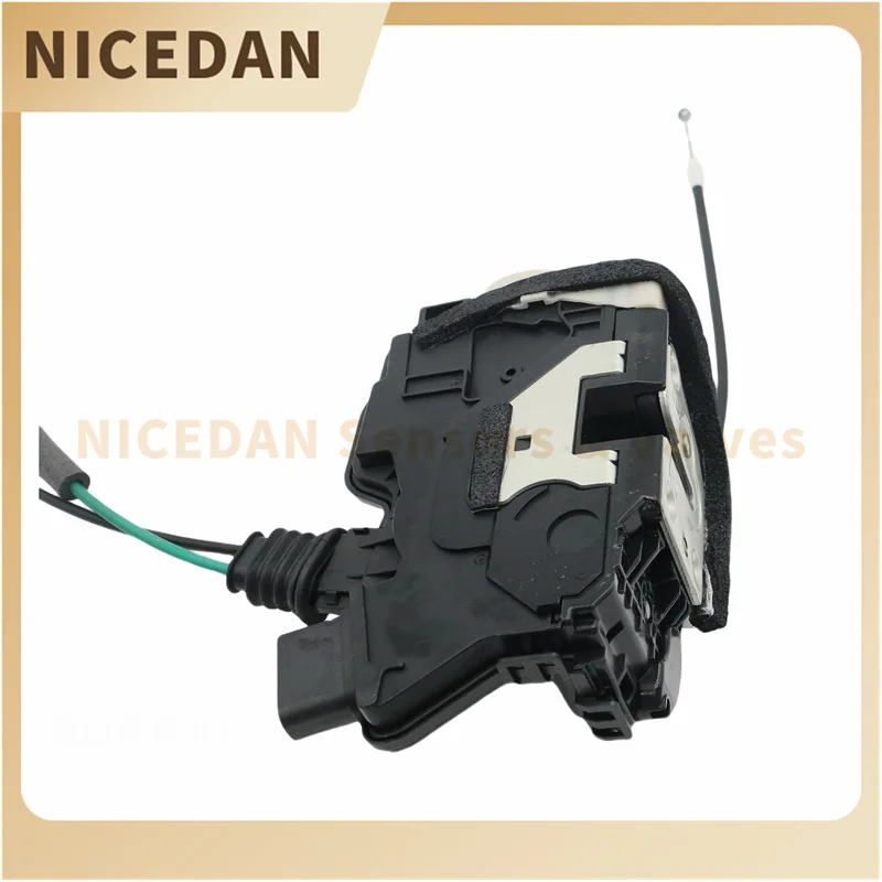 

Front Rear Left Right Door Lock Actuator For 2011-2015 Kia Sorento 2.4L 3.3L 3.5L 814102P000 814202P000 813102P000 813202P010