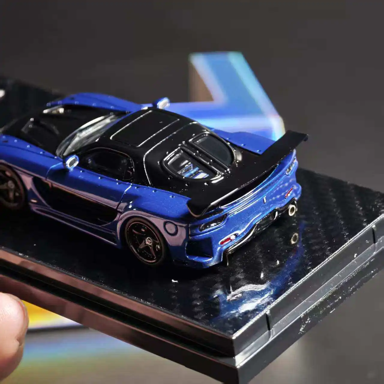 YM 1:64 Scale Mazda RX7 VeilSide Fortune7 Resin Car Model